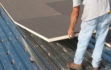 benefits of insulating Kearney flat roofing